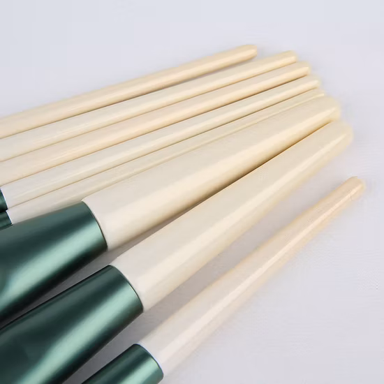 新しい 10 個ダイヤモンド形状メイクブラシセットフェイスアイファンデーションパウダーブラッシュレインボーメイクアップアイシャドウピンセルマキアージュキット